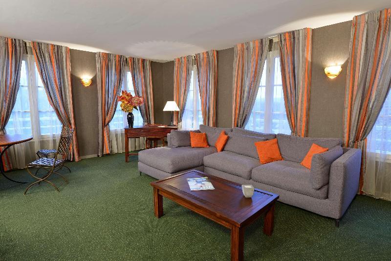 Alfred Hotels Compiègne Exterior foto